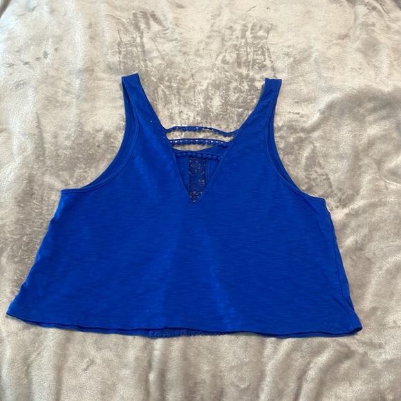 Blue cropped tank - Picture 3 of 5